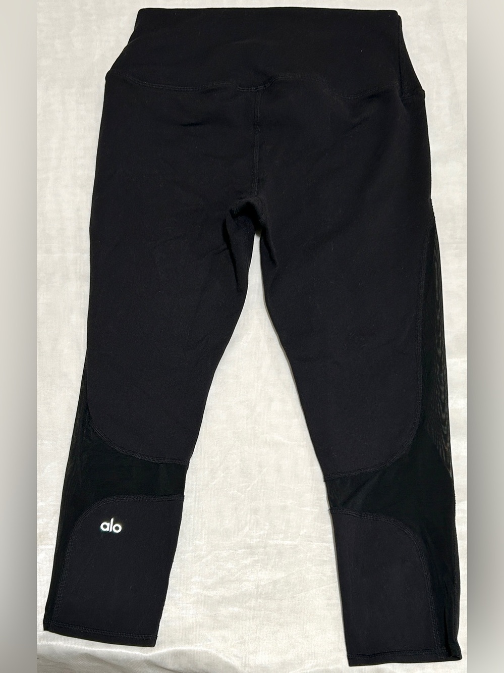 ALO Yoga Black Performance Leggings with Mesh Panels